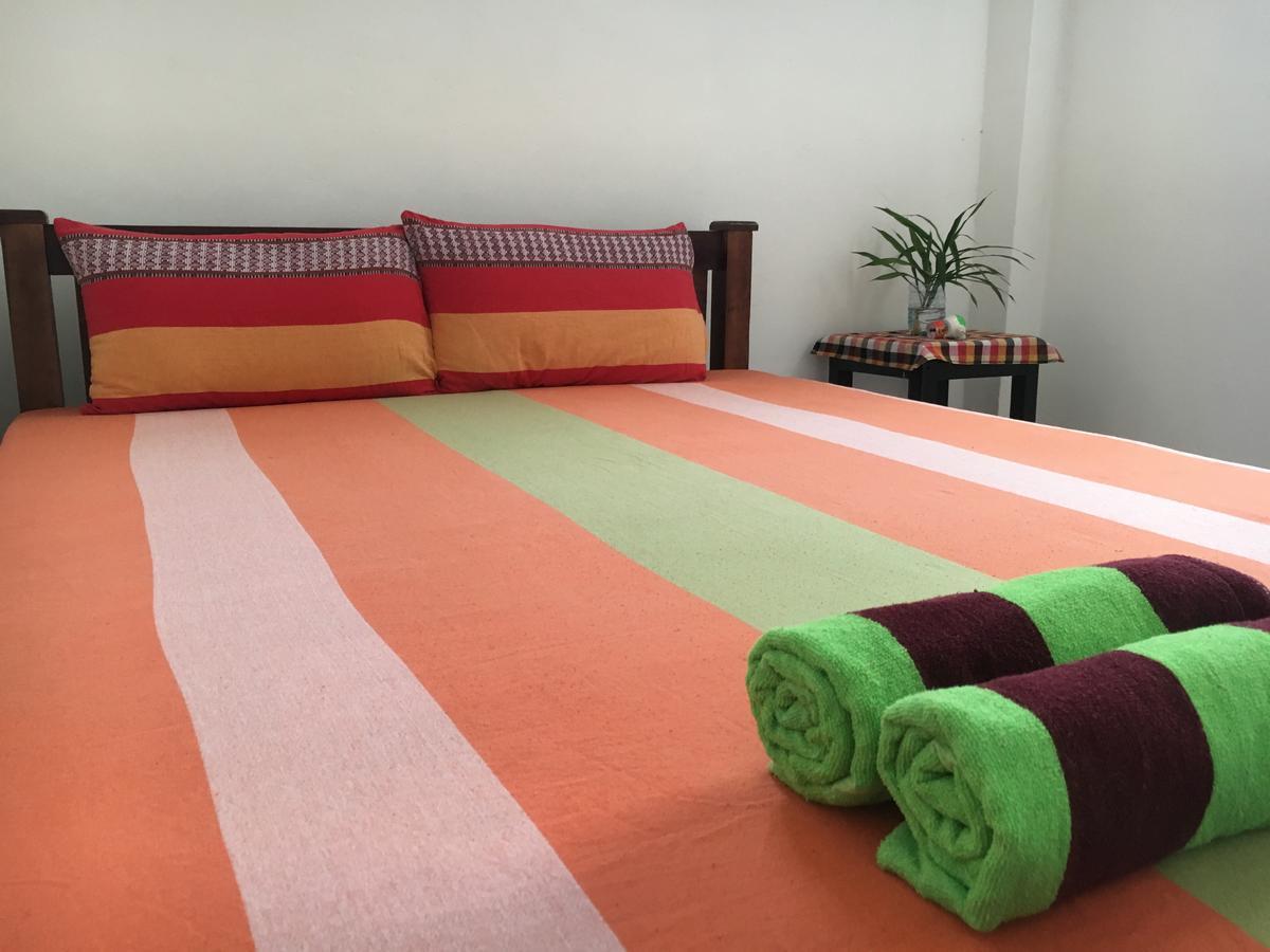 Jungle Guest House ガル エクステリア 写真